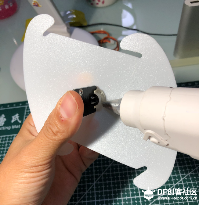 micro:bit环形RGB灯扩展板 试用体验 人体感应光控小夜灯图2