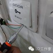 为了加班我容易吗=。=,恶搞工程师改造公司门禁系统图4