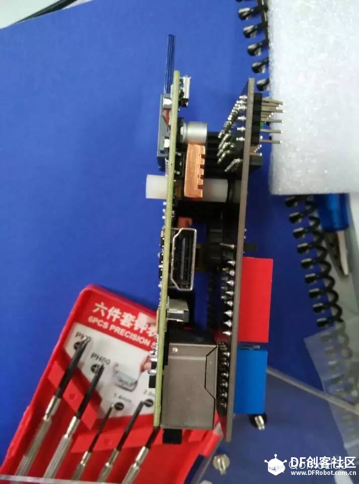 【试玩树莓派扩展板】扩展板开箱图9