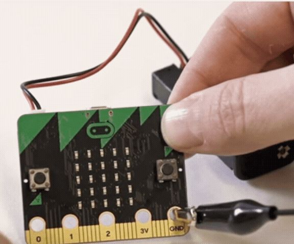 BBC micro:bit|Music/Hack Your Headphones图4
