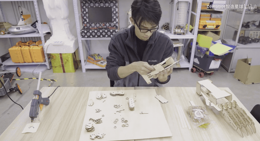 DIY教程|超良心超低成本手把手教你做一个超酷炫机械手图9