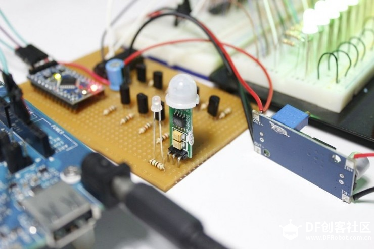怕错过手机通知吗？用Arduino做个通知提醒灯吧图4