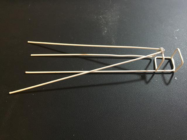 让翅膀在指尖上舞动:用铁丝制作在指尖扇动的小机械图7