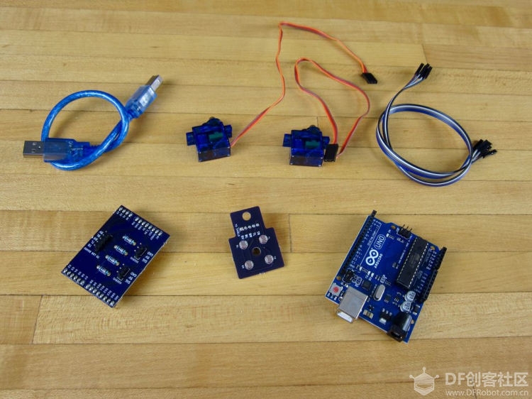 Arduino Uno|可以自己追踪阳光的太阳能板图5