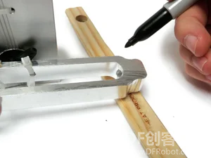 DIY一个会走路的机器人图62