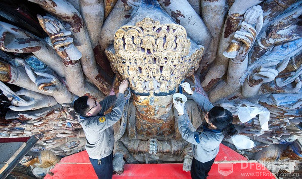 重庆用3D打印技术修复世界最大千手观音图1