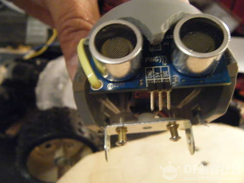 制作基于Arduino的自动避障机器龟图28