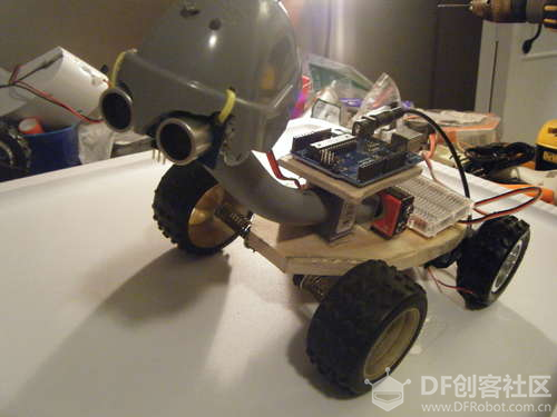 制作基于Arduino的自动避障机器龟图42
