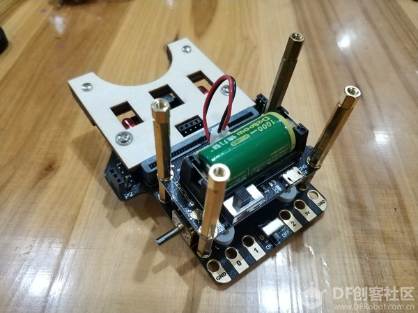 麦昆游戏设计：双人足球游戏与清洁卫士计时赛游戏图17