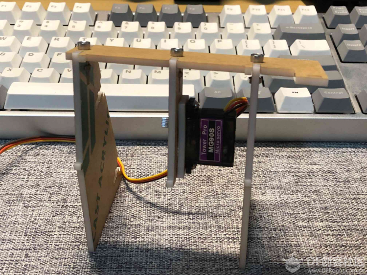 如何制作一支带逗比功能的笔图8