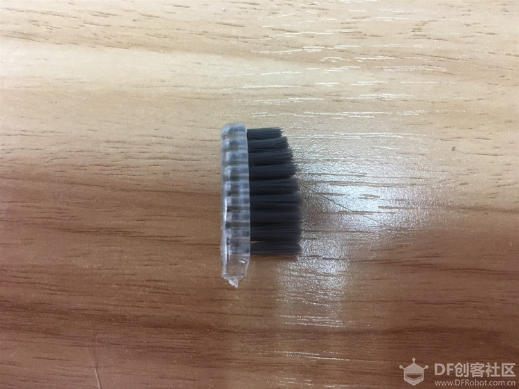 用微型振动模块做一个超简单的小虫子图4