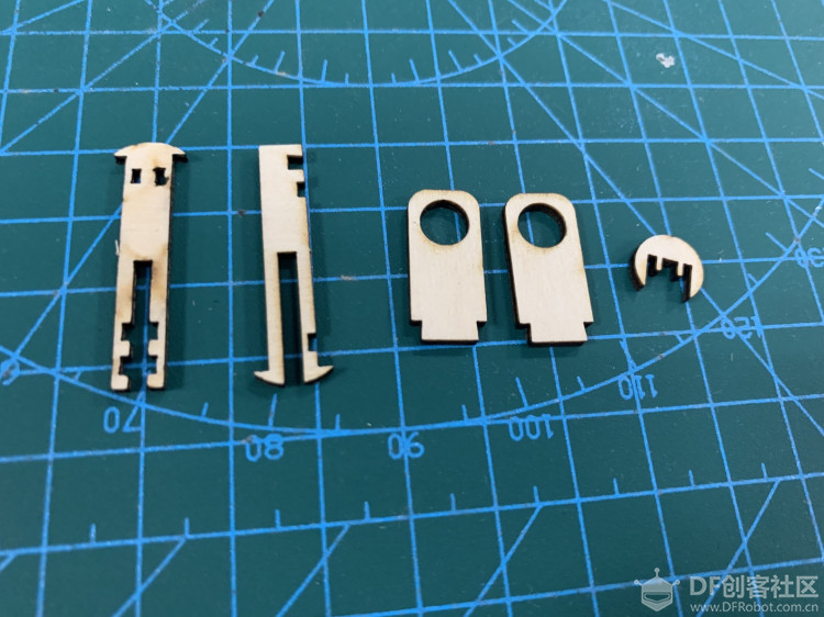 ROBOMASTER 木质小车拼装记图6