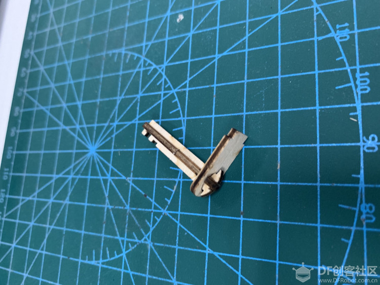 ROBOMASTER 木质小车拼装记图7