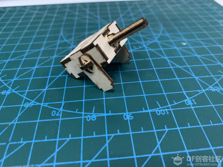 ROBOMASTER 木质小车拼装记图11