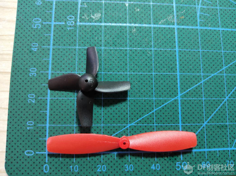 DIY项目：巴掌大的遥控气垫船诞生记图5