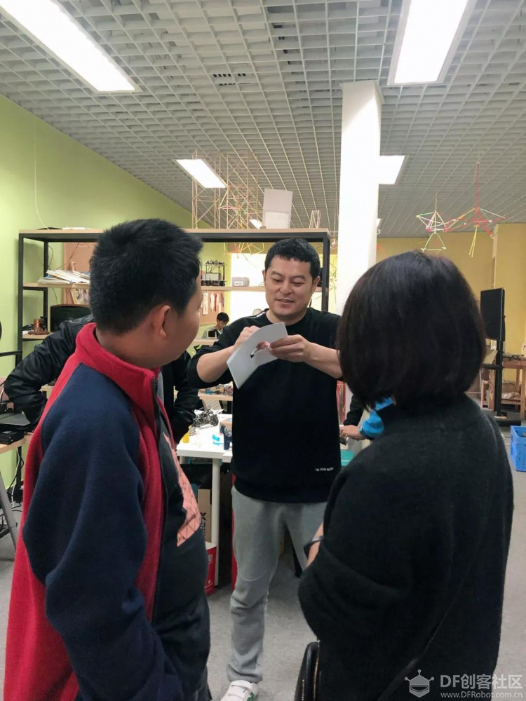活动回顾|苔萌智造局掌控气象站体验图4