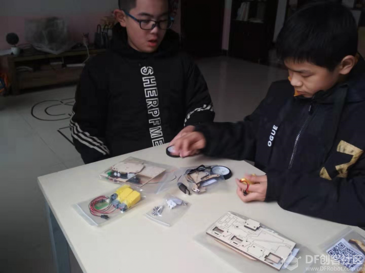 格斗格斗，科学沙拉格斗小车试玩记图9