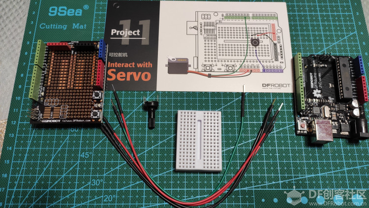 入门Arduino开箱记小实验----可控舵机图1