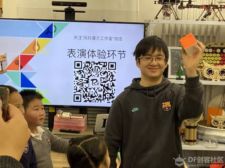 1.67秒还原金字塔魔方——手部极限运动图11
