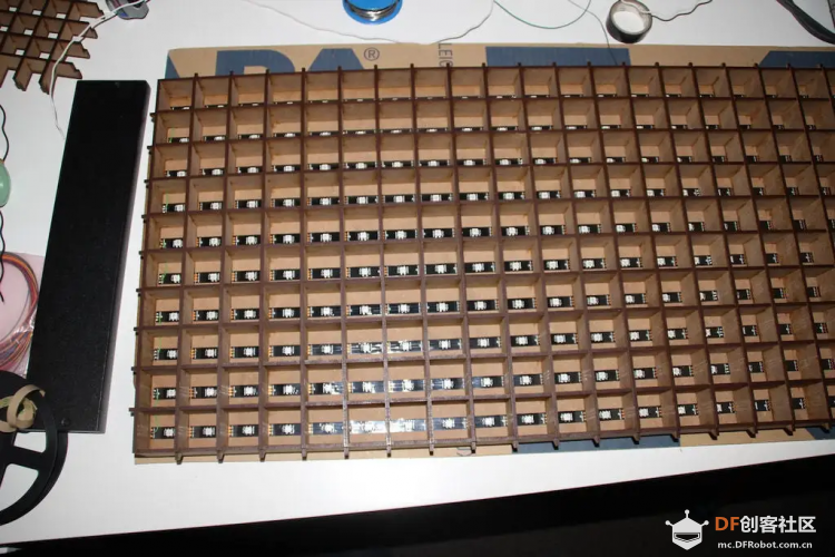 用树莓派做一个木制LED游戏显示器图10