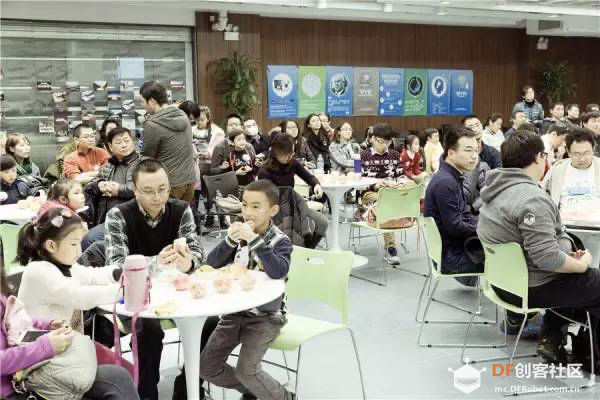 蘑菇云造物者暖冬Party图13