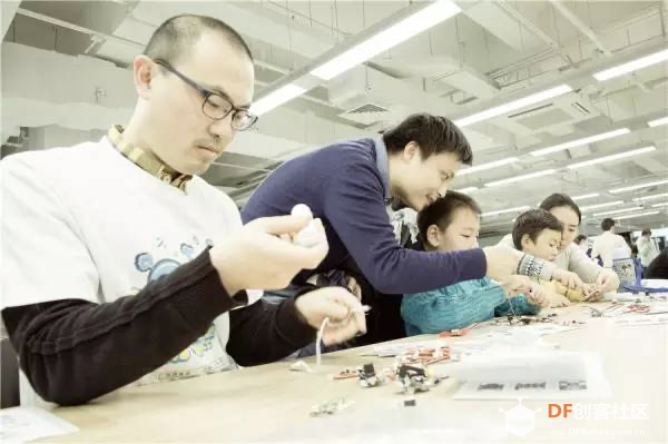 蘑菇云造物者暖冬Party图19