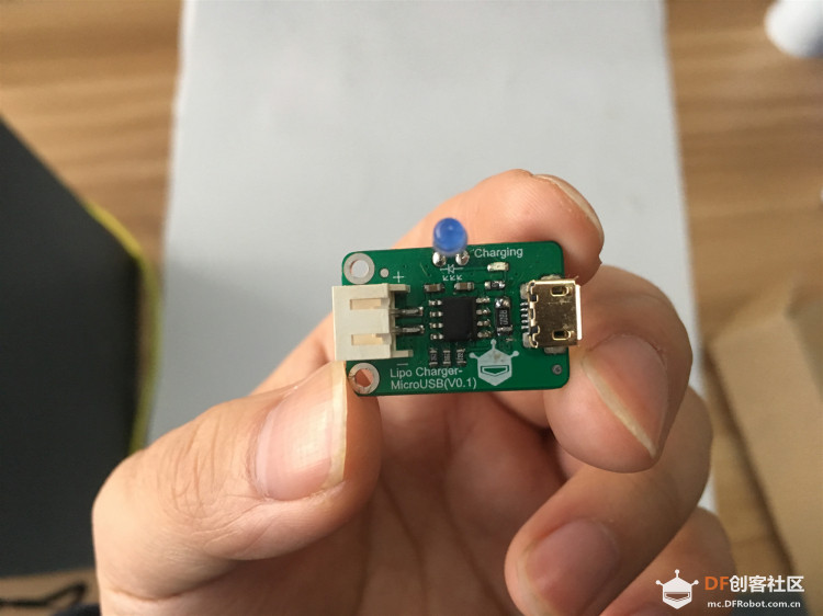 用0.91寸OLED显示屏做一个指环时钟图3