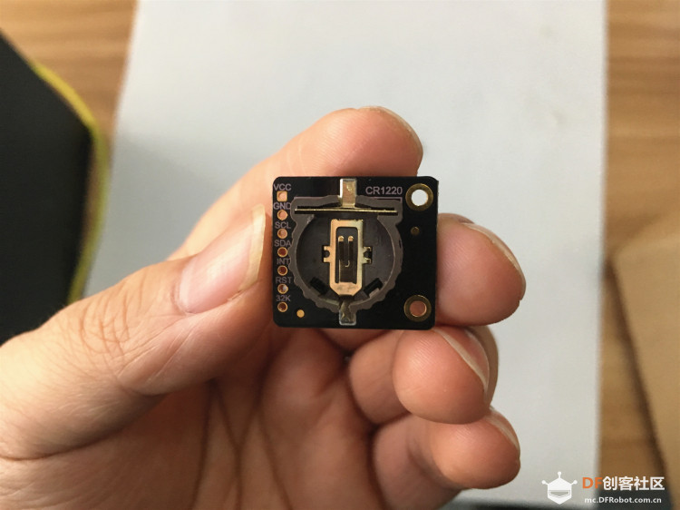 用0.91寸OLED显示屏做一个指环时钟图5