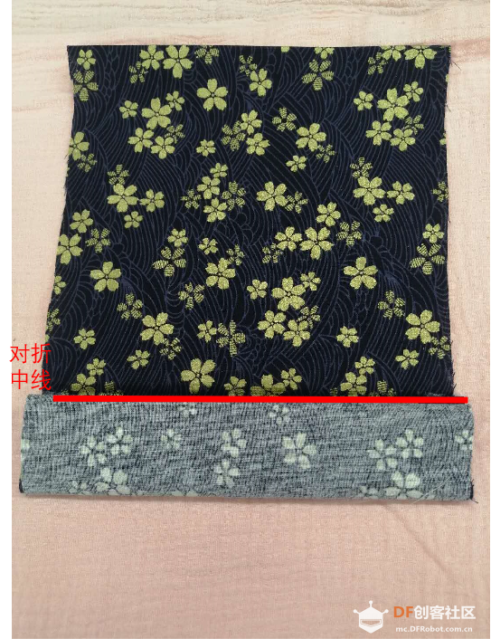 零基础DIY一个自己的个性口罩套，简单好看和实用。图8