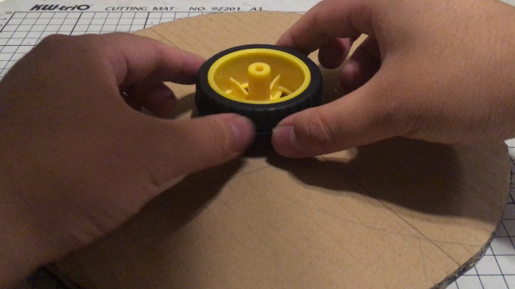 用两个玩具电机做一个实用的拍摄转台图112