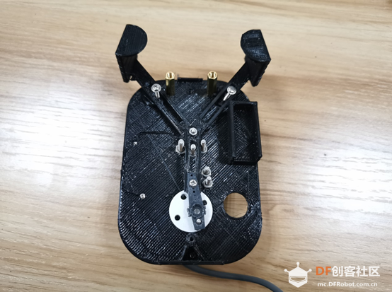 用金属接近开关做一个智能手机支架图13