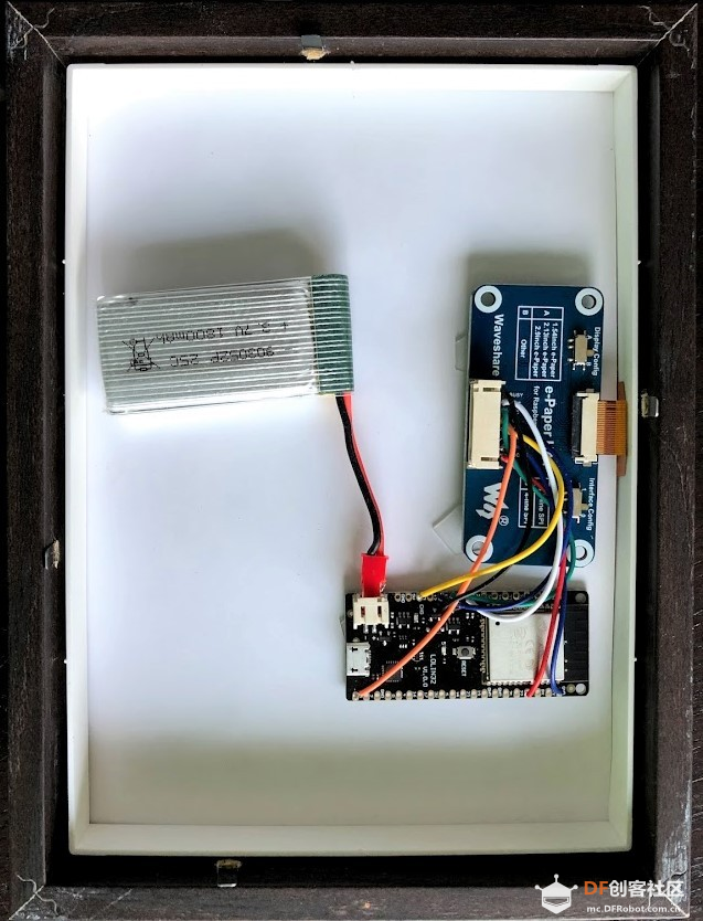 ESP32电子墨水屏日历图5