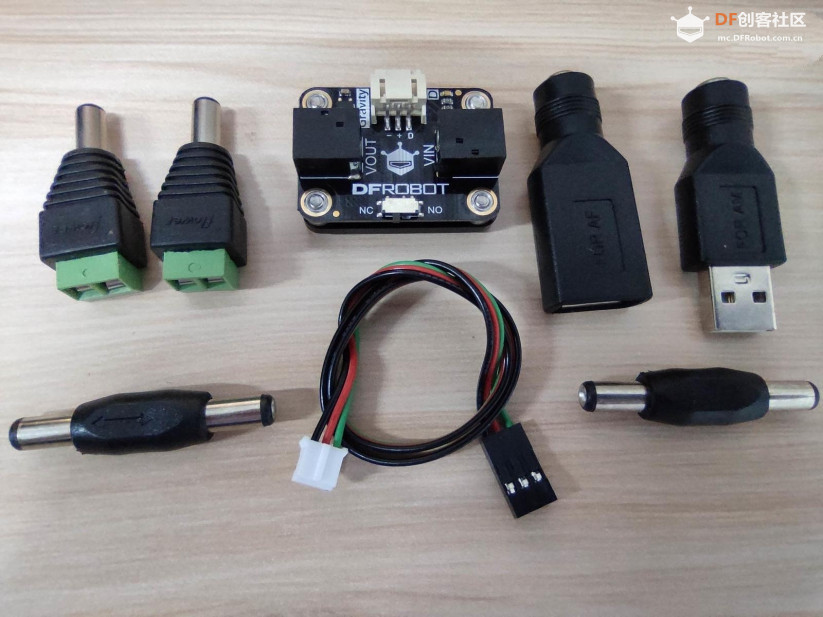简易继电器模块试用测评2：用小度音箱语音控制台灯图1