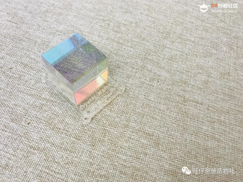esp32玩转彩屏 | 自制太空人主题的透明手表图4