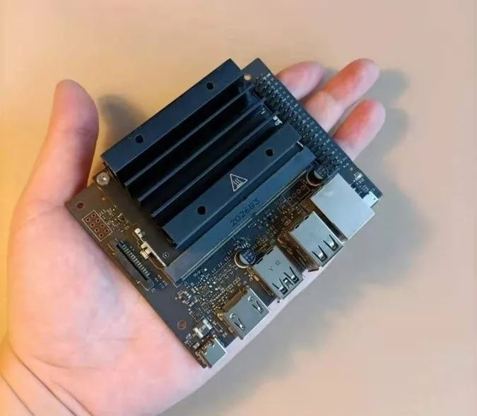 NVIDIA Jetson Nano 2GB 系列文章(1):开箱介绍图3