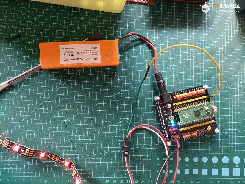 用raspberry pi pico控制全彩灯带图2