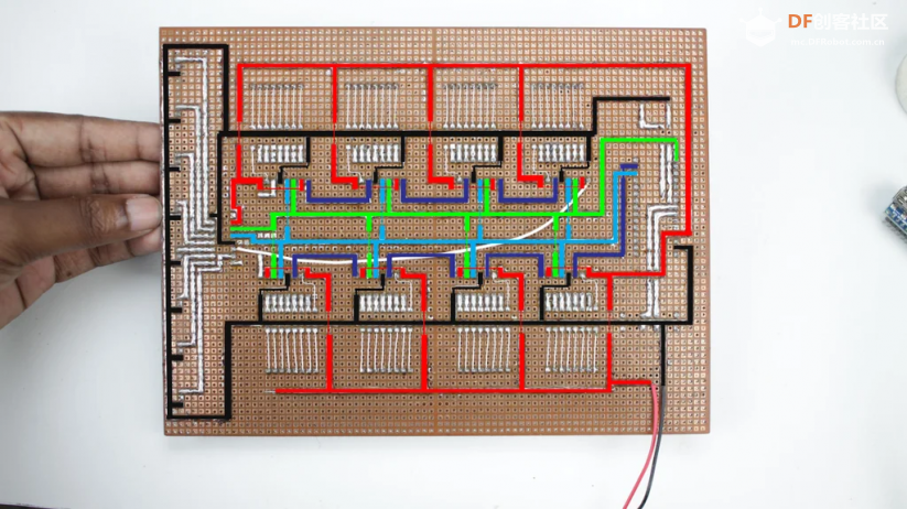 自制一个永不过时的8x8x8 LED光立方图32