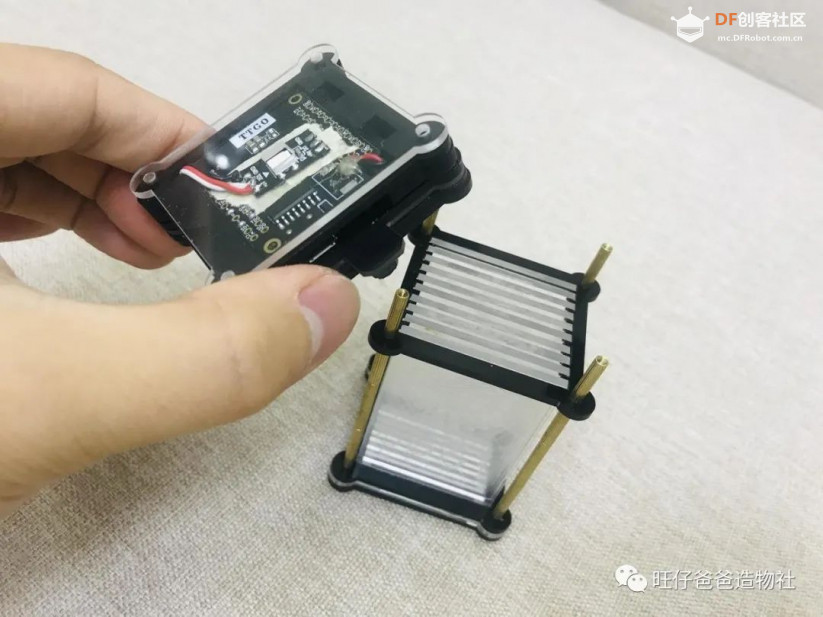 建党百年 | 教你用esp32点亮10片亚克力重温百年党史图32