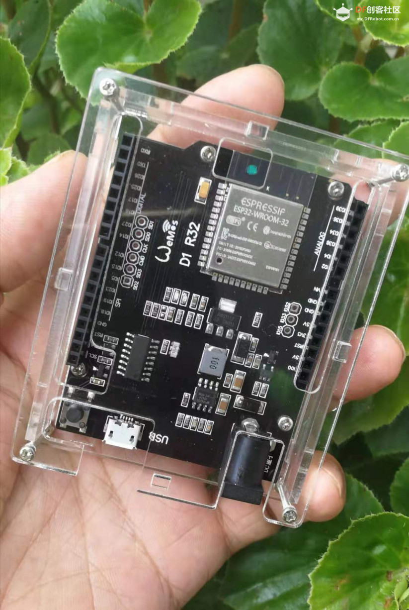 最像Arduino Uno的ESP32开发板之WeMos D1 R32图1