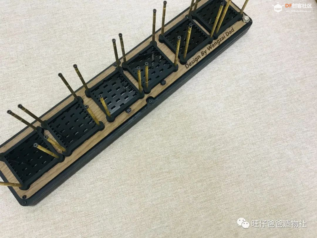 【开源】创客奶爸手把手教你制作拟辉光管时钟图32