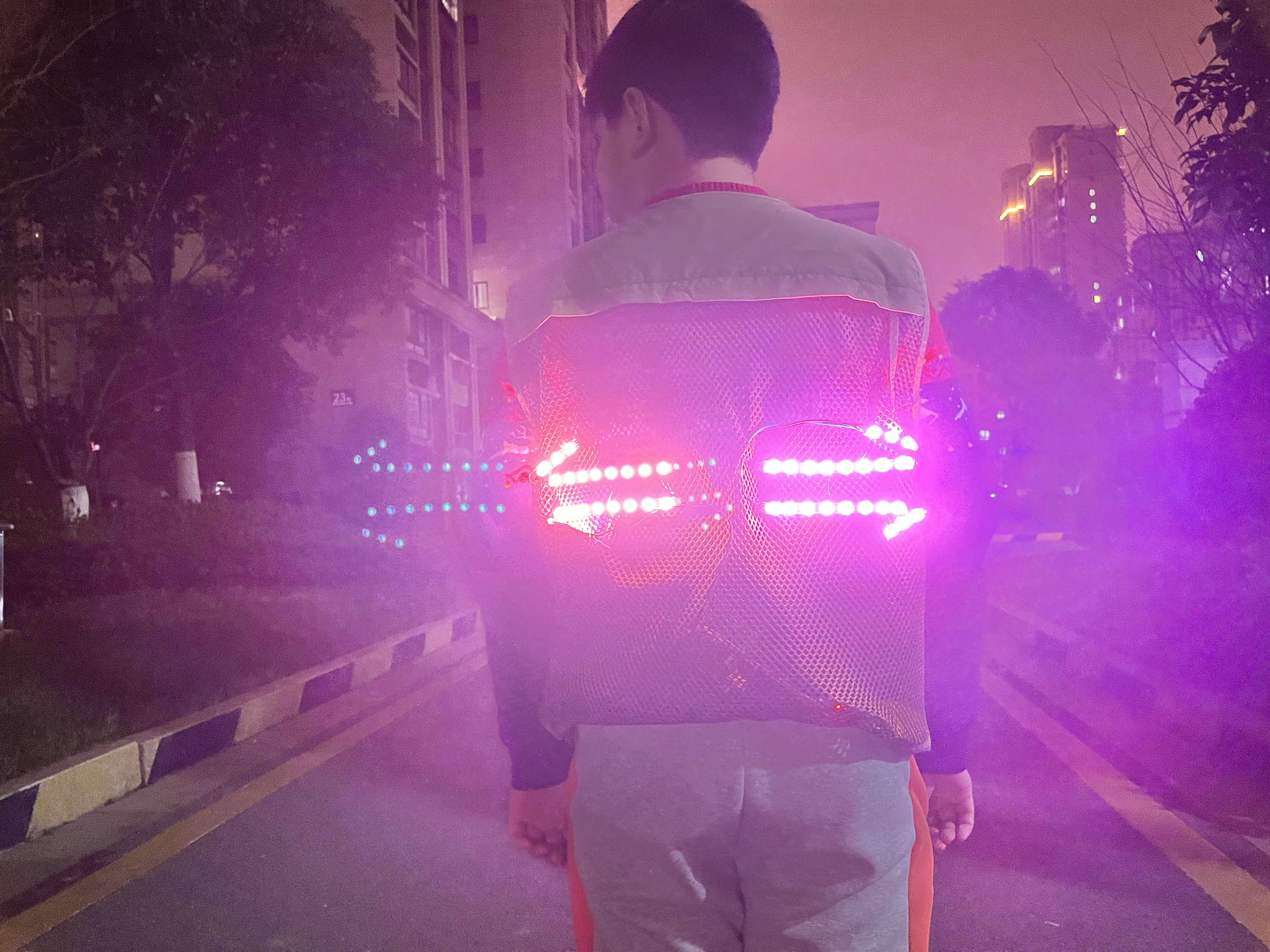 夜行衣----夜跑爱好者的安全助手图8