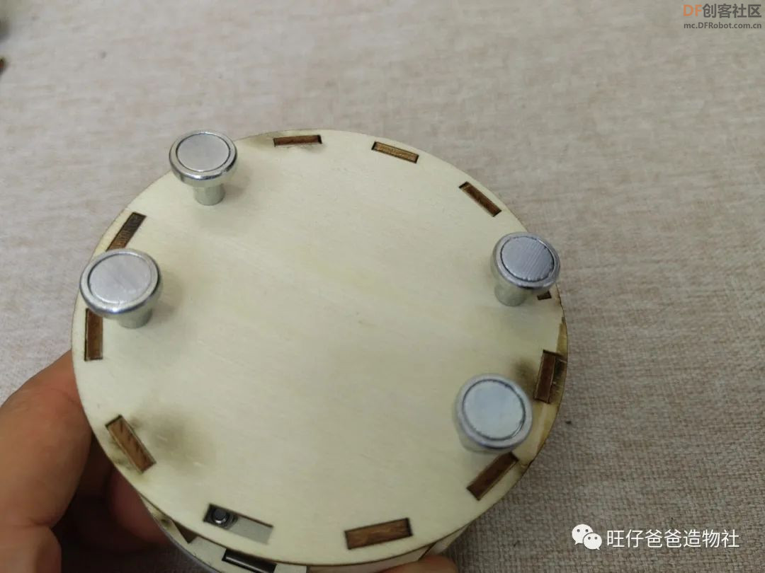 跳多了真能长高吗?创客奶爸带你自制助长神器图19