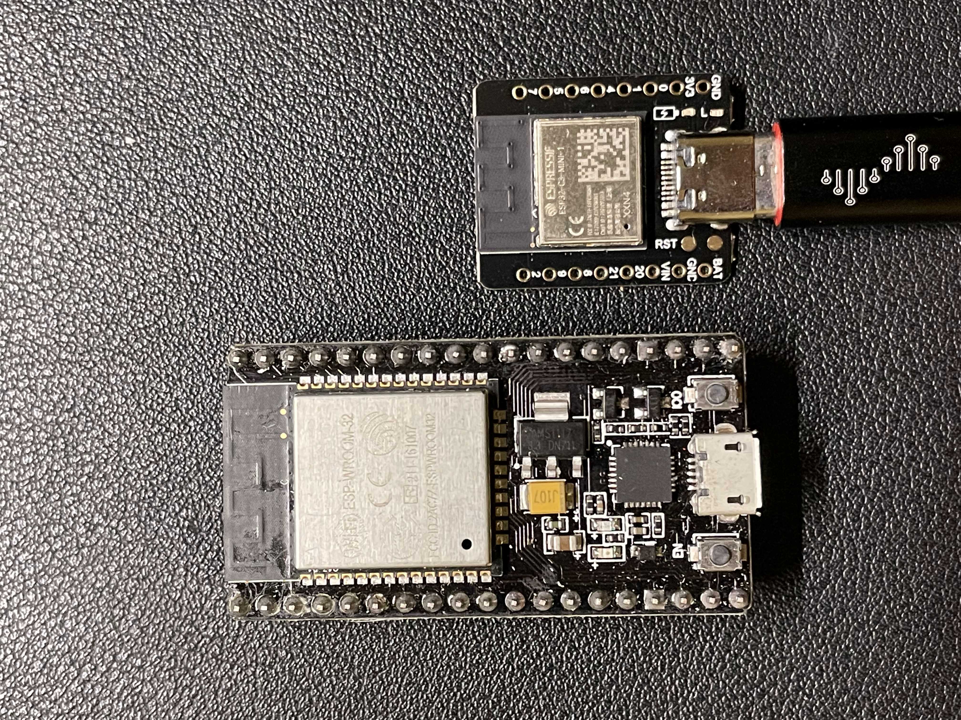 Beetle ESP32 C3 试用：Mini桌面行情坞图2