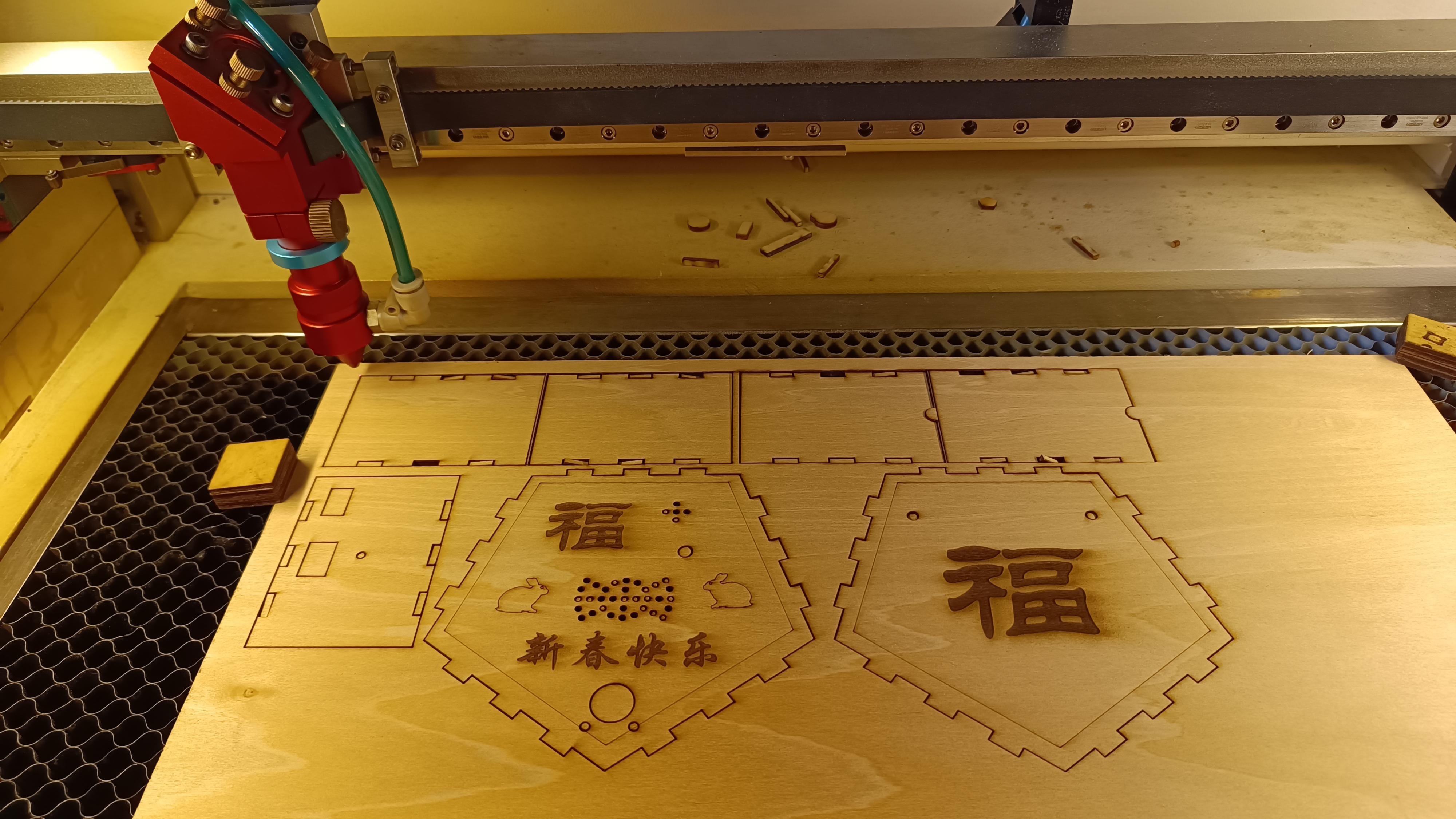 智能电子鞭炮,形神俱备添年味图13