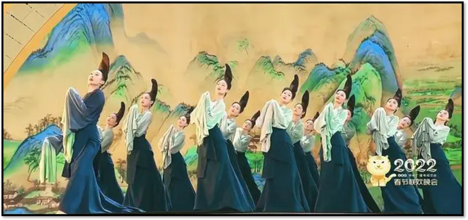 千里江山入行空，只此为青绿图2