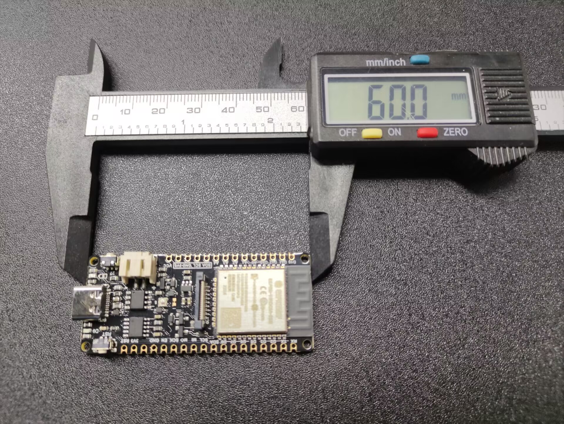 DIY X/Y/Z三轴加速度数据记录仪图21