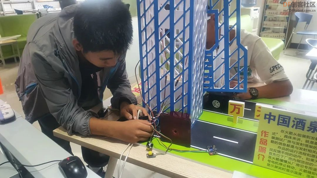 【比赛优秀作品】​中国酒泉卫星发射中心火箭转运模型图35
