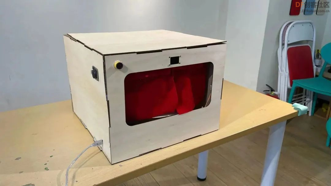 【比赛优秀作品】用DFRduino UNO R3做一个上海建筑魔盒图10