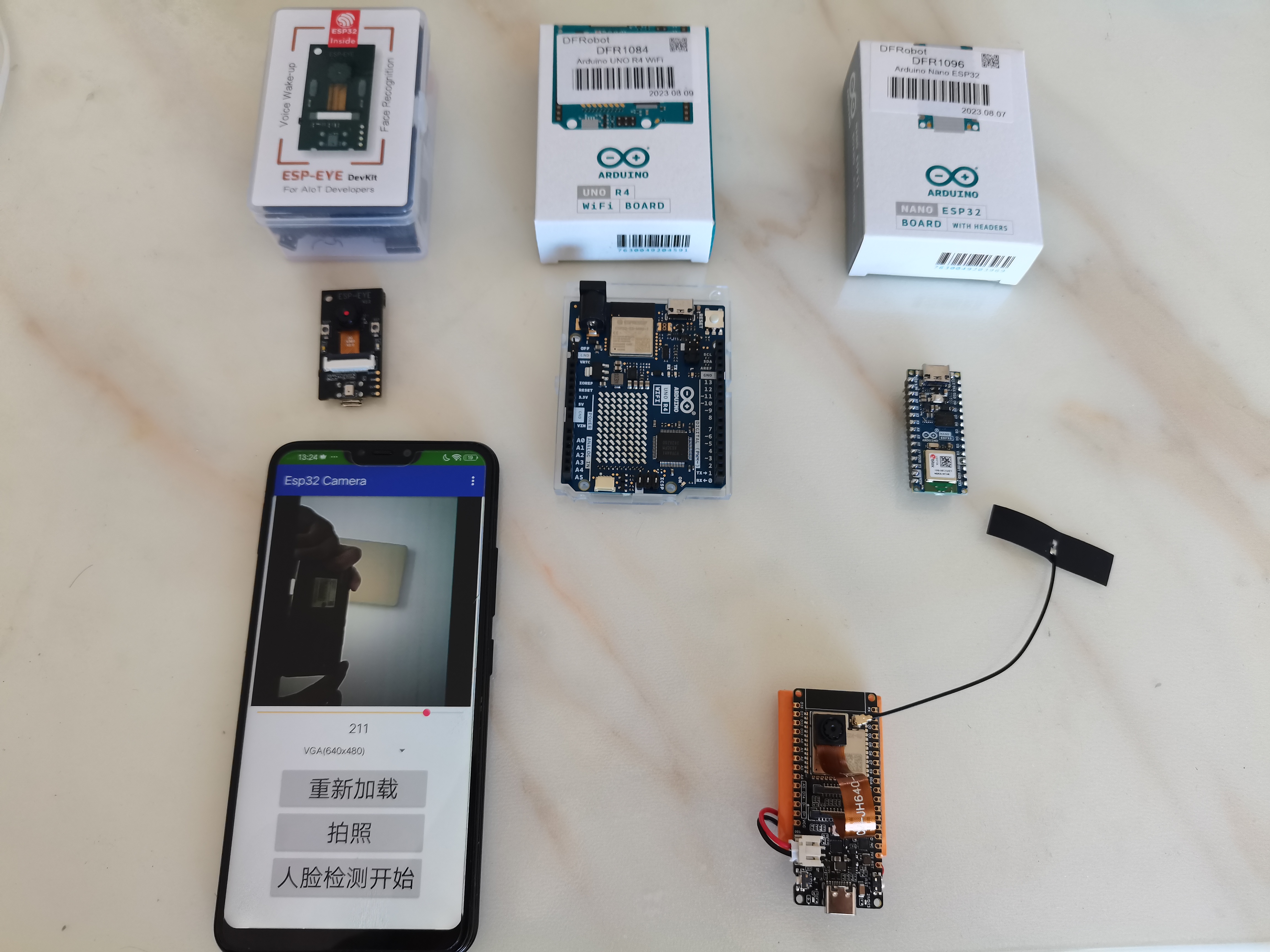 FireBeetle 2 ESP32-S3 图传手机APP 行空板图2