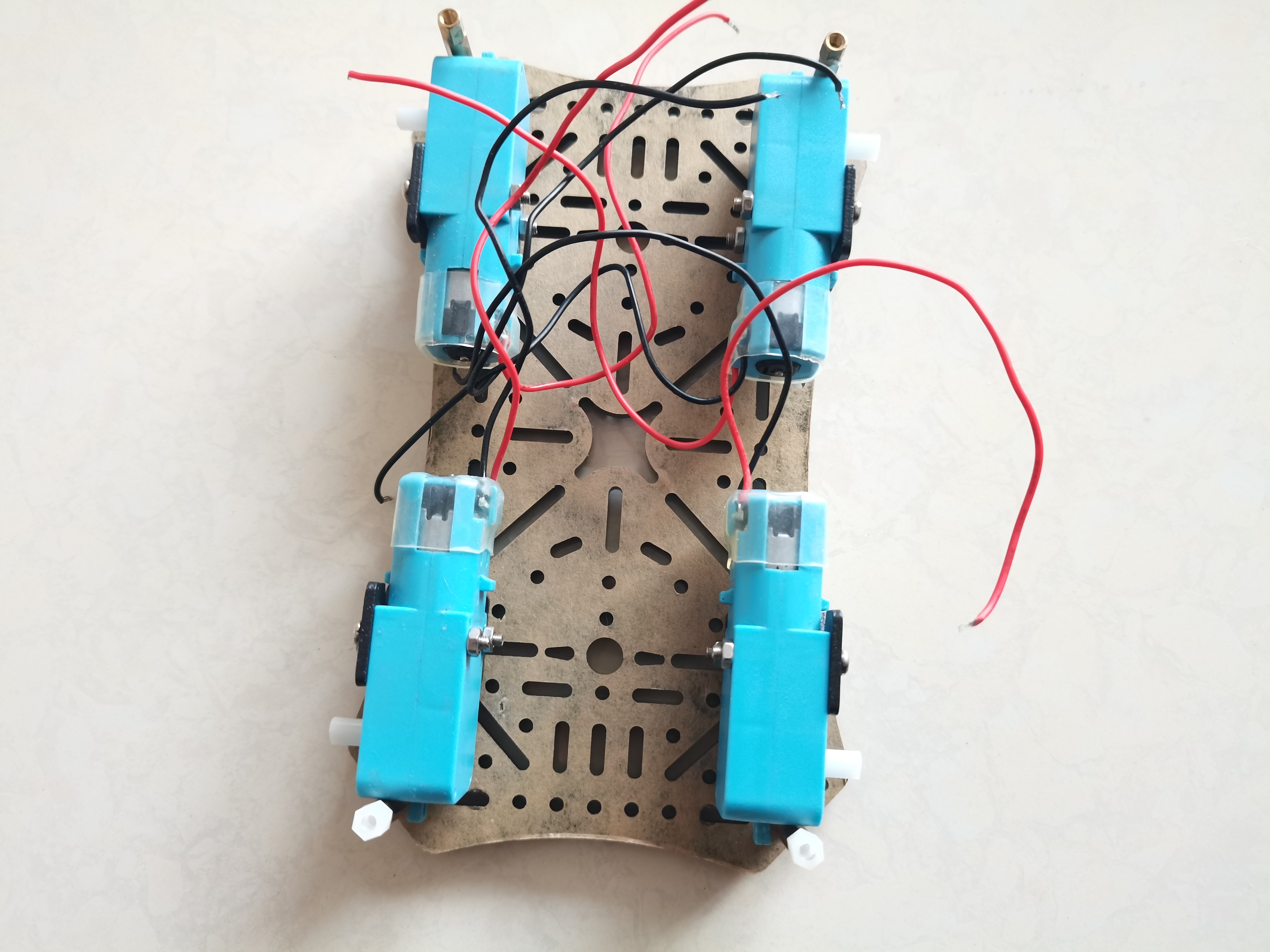 ESP32 麦克纳姆轮 视频车图9